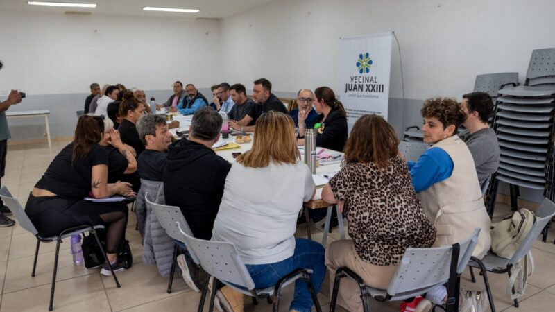 Funcionarios municipales mantuvieron un importante encuentro con vecinalistas de zona sur