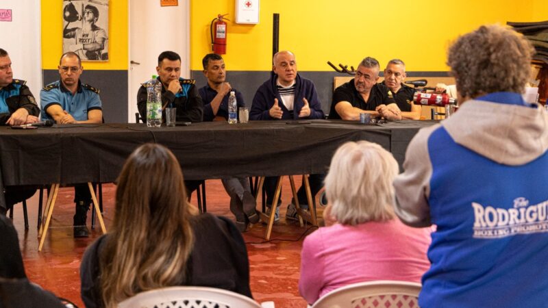 Autoridades municipales y provinciales se reunieron con vecinalistas de zona sur para abordar temas de seguridad