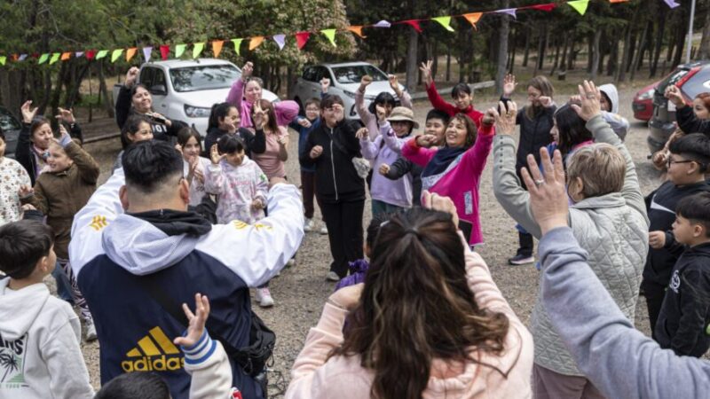 Grupos sociocomunitarios festejaron el Día de la Familia en Astra y Saavedra