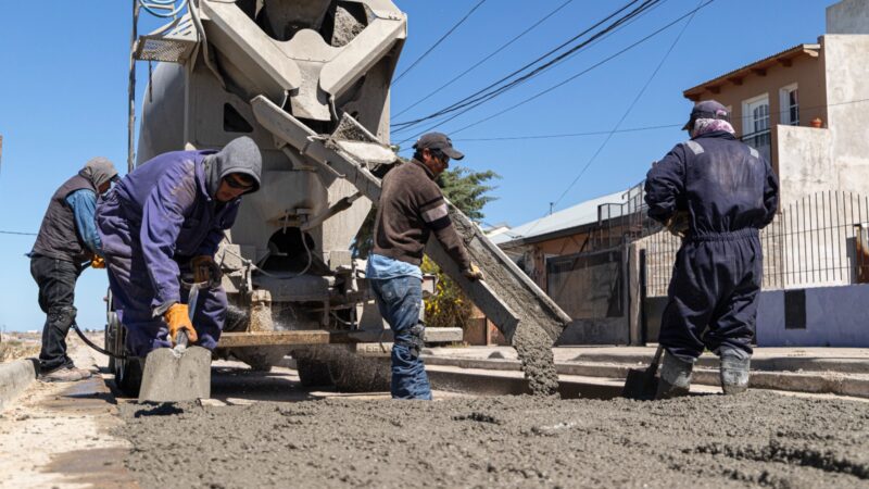 Avanza a buen ritmo la obra de pavimentación en barrio Don Bosco