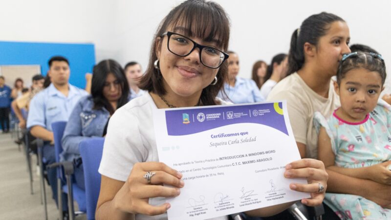 Se realizó una nueva entrega de certificados del Programa de Alfabetización Digital