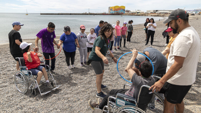 Los jóvenes del Centro de Día Socio-Terapéutico visitaron la Costanera céntrica