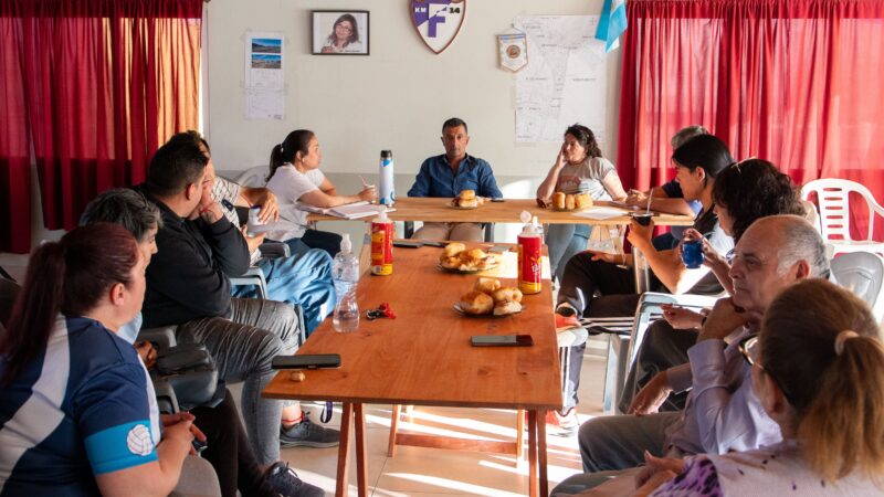 Funcionarios municipales se reunieron con referentes de barrio René Falavoro