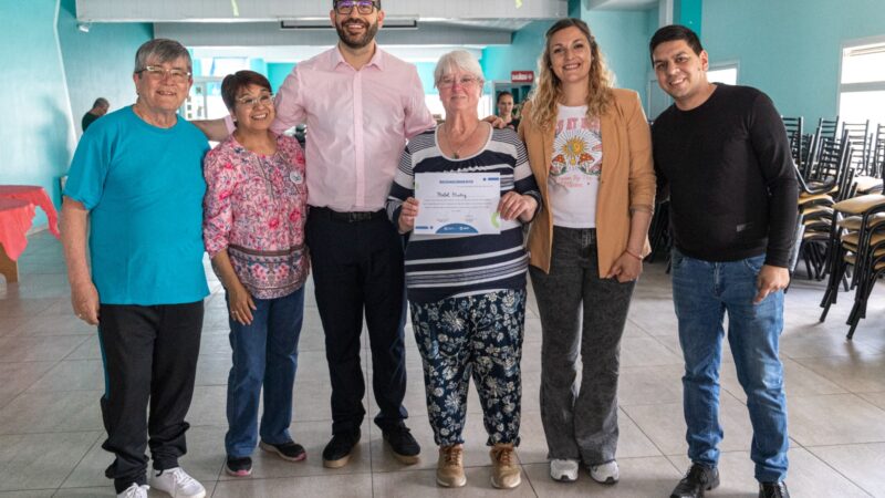 Culminó el Taller de Radio y Locución para Adultos Mayores