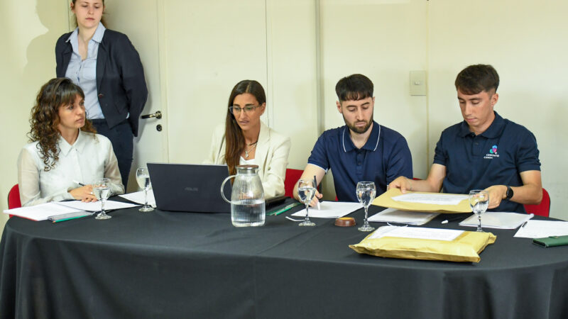 El Municipio realizó la apertura de sobres para la licitación de una nueva etapa de la obra de la Escuela Municipal