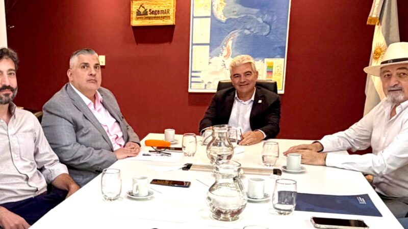 Othar analizó junto al presidente del SEGEMAR el informe técnico sobre el cerro Hermitte