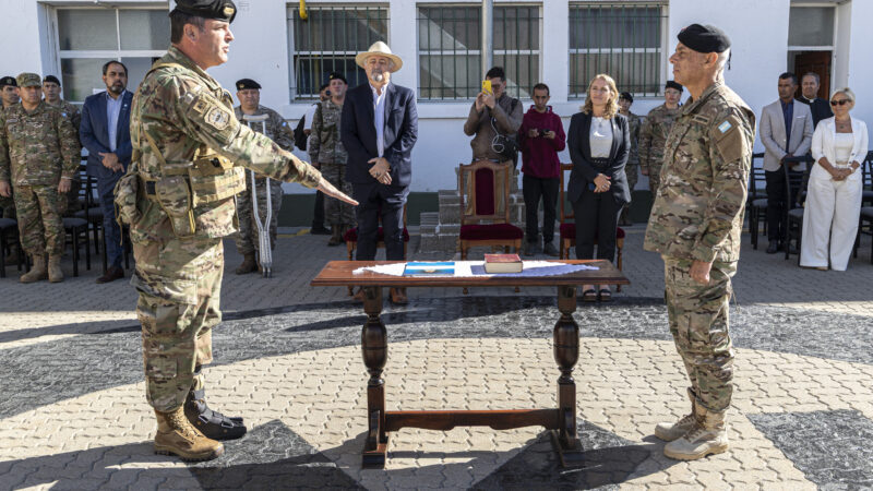 Othar acompañó la asunción del segundo jefe de la IX Brigada Mecanizada del Ejército