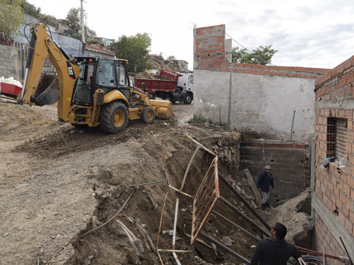 El Municipio intervino ante un desmoronamiento de terreno en La Floresta