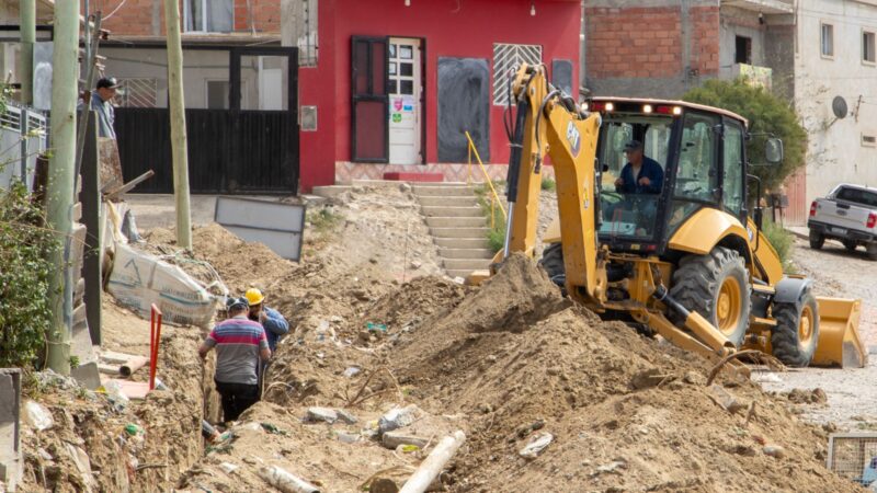 Avanza a buen ritmo la obra de gas en barrio Abel Amaya