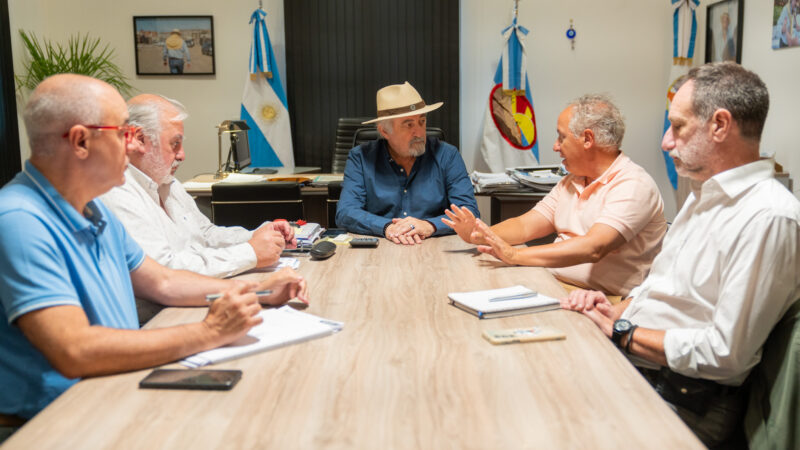 El intendente se reunió con referentes de la firma IATASA