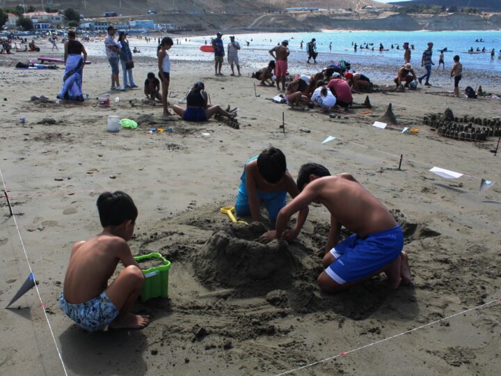 Playa, creatividad y familia: así se vivió la segunda edición de “Manos en la Arena”