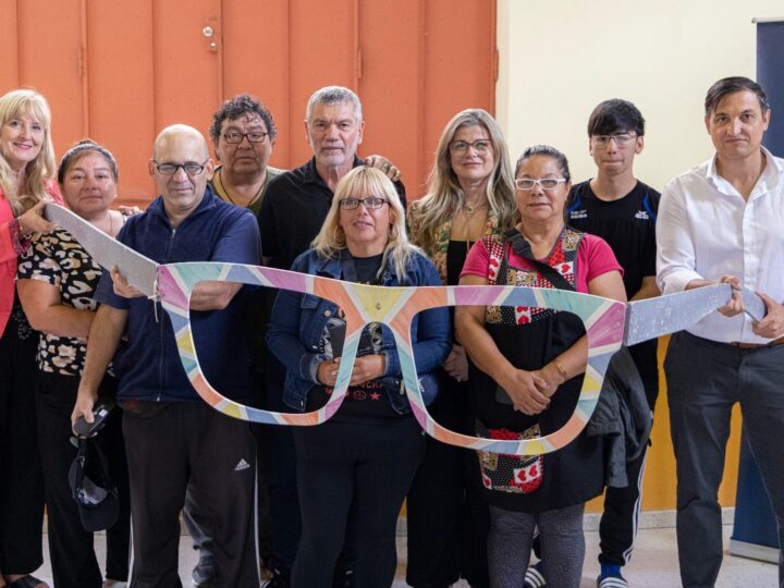 Más vecinos accedieron a lentes gratuitos a través de “Mirándonos”