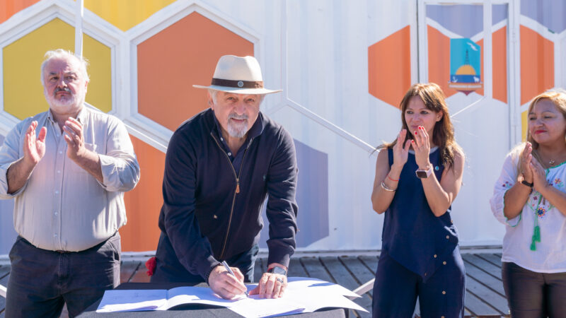 Othar inauguró la sala extractora de miel en Km 17