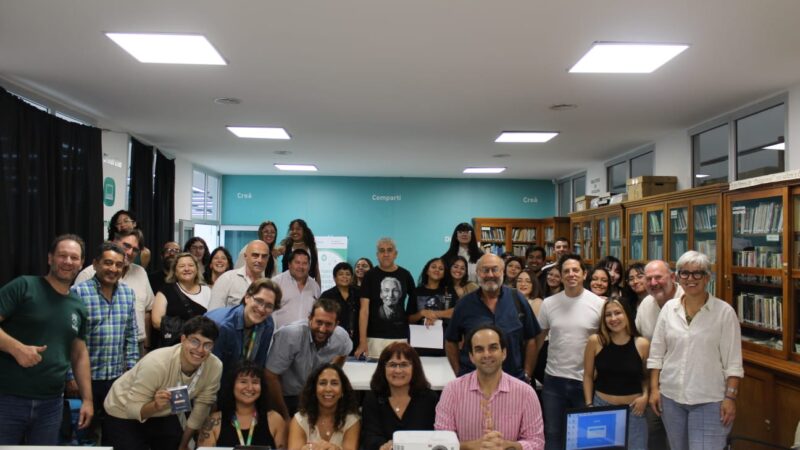 Comodoro consolida su liderazgo global en Alfabetización Digital con reconocimiento de la UNESCO