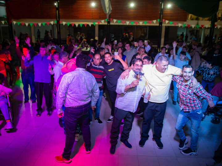 Con un importante marco de público, se concretó una nueva “Fiesta sin Etiquetas”