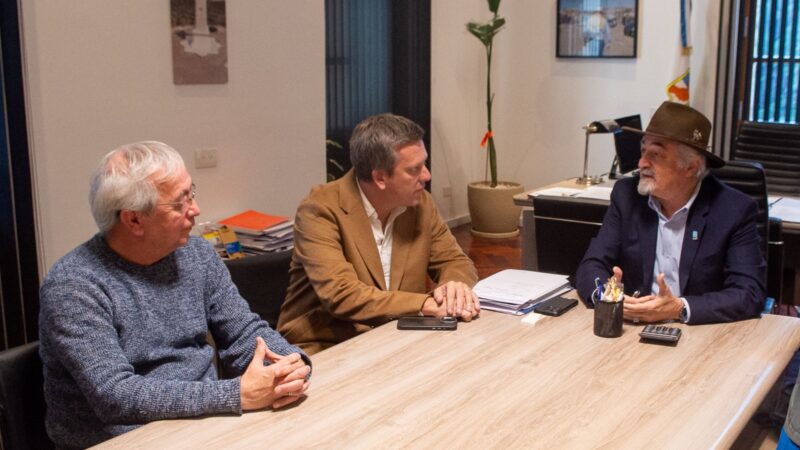 El intendente se reunió con directivos del Banco del Chubut