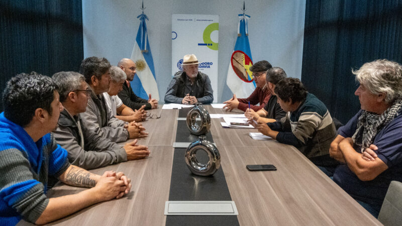 Othar recibió a taxistas ante la situación crítica que atraviesa el servicio