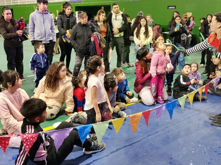 La Municipalidad multiplica las actividades culturales en los barrios