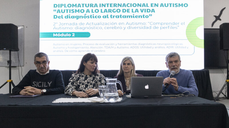 El Municipio continúa dictando la Diplomatura en Autismo con amplia convocatoria