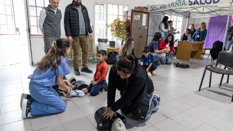 El Municipio llevó adelante una jornada de salud integral para familias del CPB Máximo Abásolo