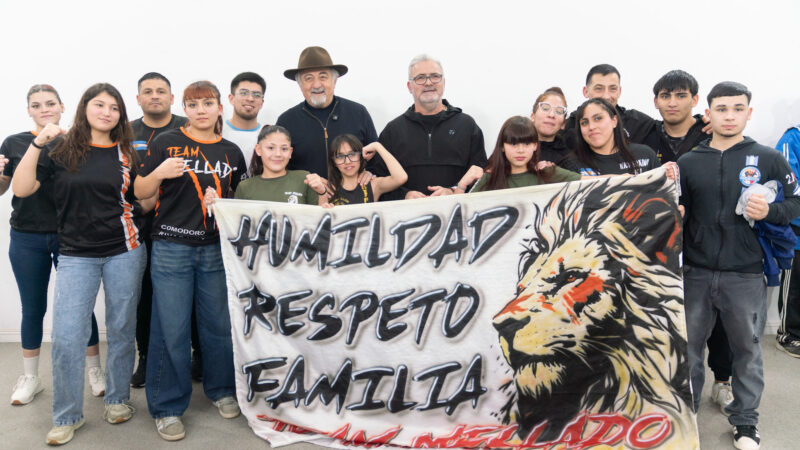 Othar ratifica su compromiso con el deporte comodorense
