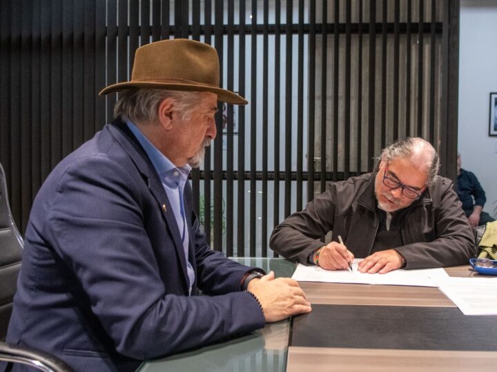 El Ejecutivo y el SOEM acordaron un incremento salarial del 19%