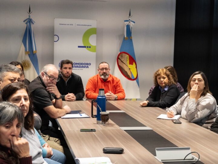 El Municipio brindó los avances del diagnóstico territorial a los vecinos afectados por el cerro Hermitte