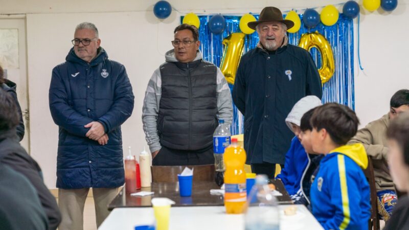 El intendente acompañó el acto por el centenario del Club Talleres Juniors