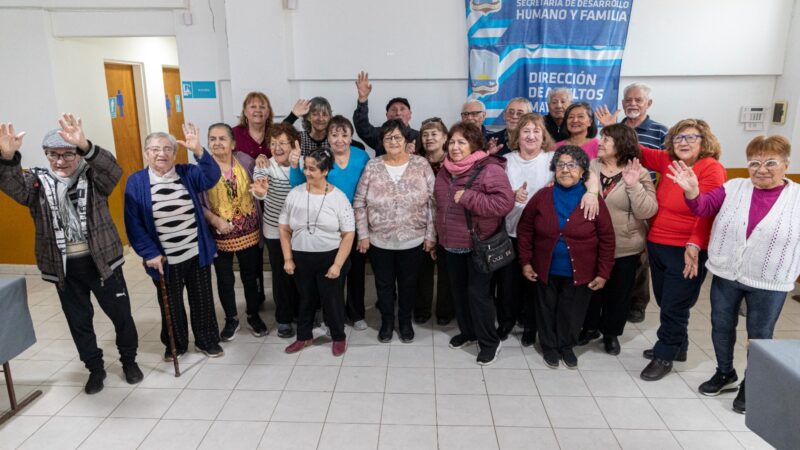 Se desarrolló un nuevo encuentro de adultos mayores en Km. 8