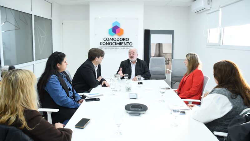 Representantes de Nación visitaron Comodoro Conocimiento para conocer los programas tecnológicos y de innovación educativa