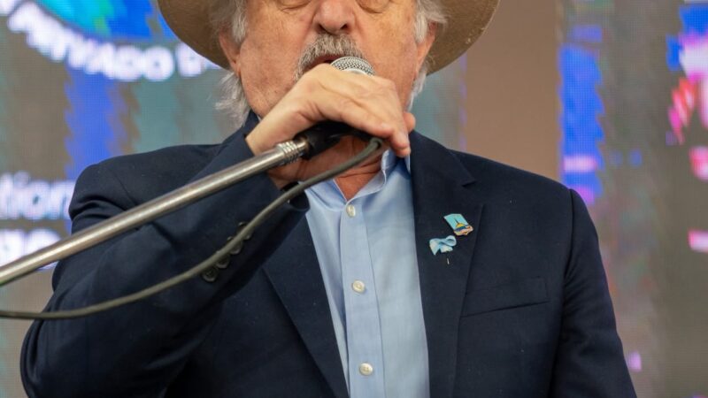 Othar celebró el anuncio de una inversión de 1200 millones de dólares en hidrocarburos